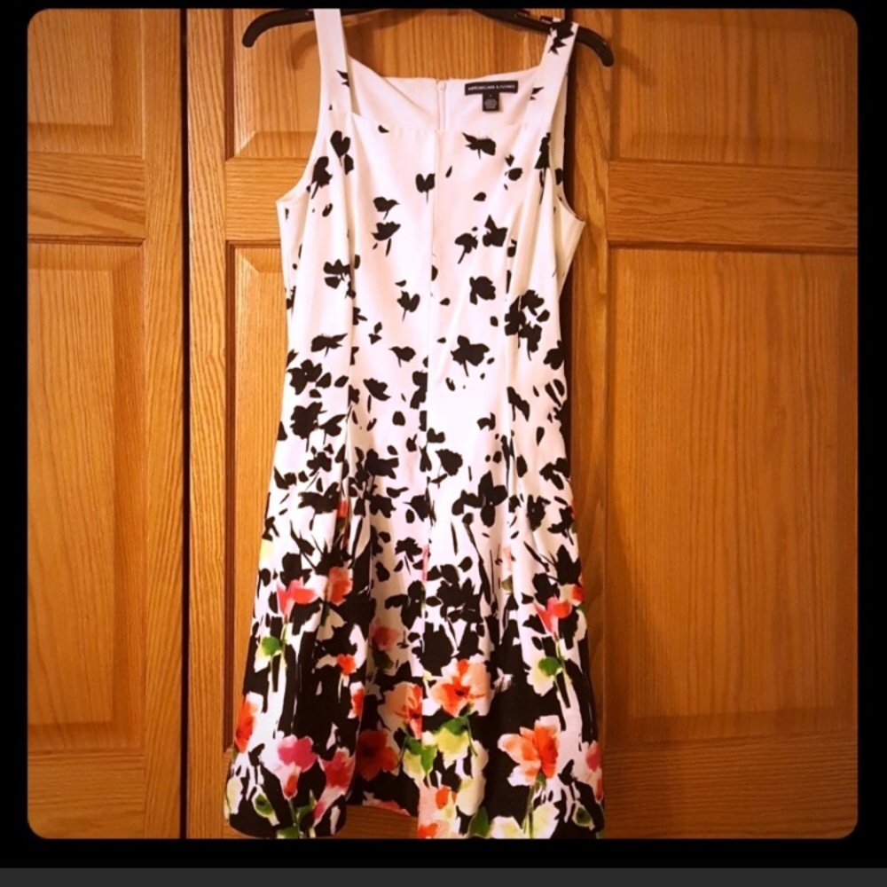 Beautiful spring/summer dress!